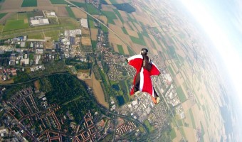 Wingsuit-Firstflight und Coaching mit Tibo